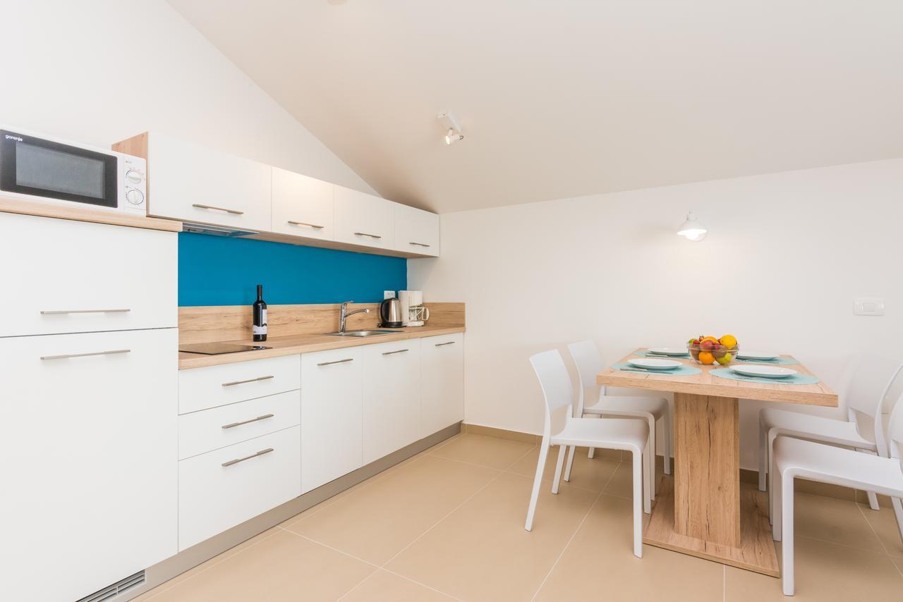 Apartments Vila 4M Ražanac Kültér fotó