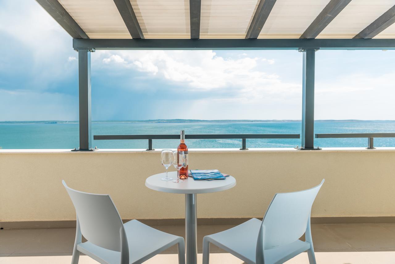 Apartments Vila 4M Ražanac Kültér fotó