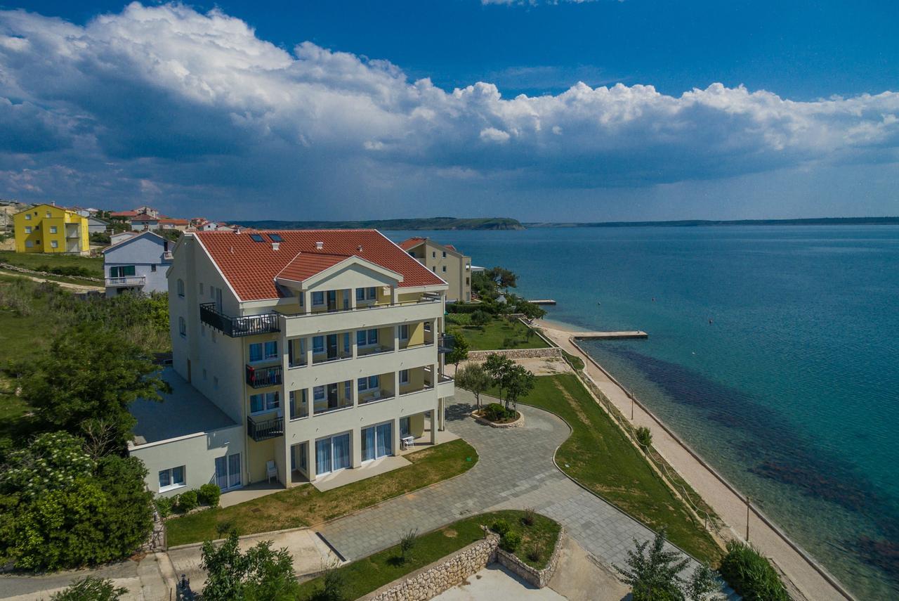 Apartments Vila 4M Ražanac Kültér fotó